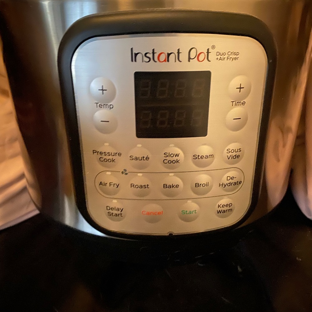 Brand new instant pot